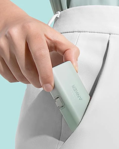 Anker A1645 Pin dự phòng 5000mAh kèm đầu sạc lightning sạc nhanh - <ul> <li>Model: Anker A1645</li> <li class="irIKAp">Kích thước: 77x36x25mm</li> <li class="irIKAp">Dung lượng 5000mAh (dung lượng định mức 2900mAh)</li> <li class="irIKAp">Input: 15W max</li> <li class="irIKAp">Output: 12W max</li> <li class="irIKAp">Thời gian sạc lại khoảng 2,25h</li> <li class="irIKAp">Trọng lượng: 98,5 gram</li> </ul>