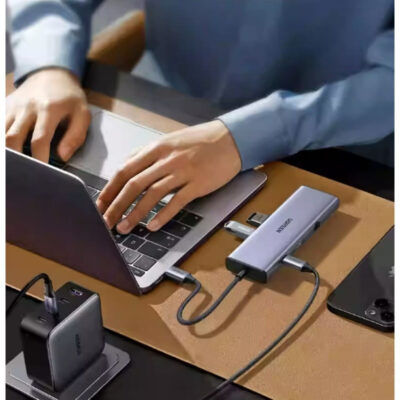 Hub chuyển đổi 9 in 1 Ugreen CM490 90119 - <ul> <li><strong>Thương hiệu:</strong> Ugreen</li> <li><strong>Model:</strong> CM490 90119</li> <li><strong>Chất liệu:</strong> Vỏ nhôm</li> <li><strong>Cổng vào:</strong> 1 cổng USB-C Male</li> <li><strong>Cổng ra:</strong> 2 cổng USB 3.0 Female, 1 cổng HDMI Female, 1 cổng RJ45 Gigabit Ethernet, 1 khe đọc thẻ nhớ SD/TF, 1 cổng USB-C Female (PD)</li> <li><strong>Tốc độ truyền dữ liệu:</strong> USB 3.0: 5Gbps</li> <li><strong>Độ phân giải HDMI:</strong> 4K*2K/30Hz</li> <li><strong>Tốc độ mạng:</strong> 10/100/1000 Mbps</li> <li><strong>Tốc độ đọc/ghi thẻ nhớ:</strong> ≈90MB/s</li> <li><strong>Công suất PD:</strong> 100W</li> <li><strong>Kích thước:</strong> L124 x W33 x H16 mm</li> <li><strong>Chiều dài cáp:</strong> 20cm</li> </ul>