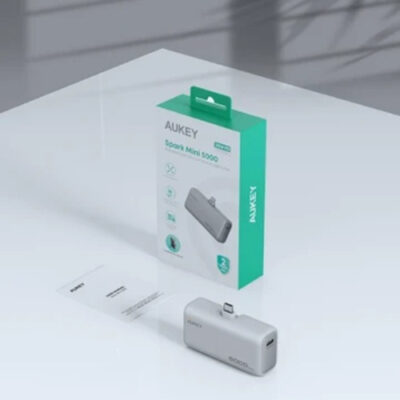 Pin Dự Phòng Aukey Spark Mini PB-Y59-SIL 5000Mah Sạc Nhanh 22.5W, Màu Trắng Bạc - <p class="QN2lPu">Pin dự phòng Aukey Spark Mini PB-Y59 5.000mAh 22.5W kèm đầu nối USB-C mang đến dung lượng 5000mAh đủ để cung cấp năng lượng cho các thiết bị di động. Mặc dù kích thước nhỏ gọn, nhưng phụ kiện này vẫn có khả năng sạc đầy những mẫu điện thoại có viên pin lớn.</p>