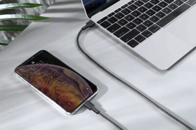 Aukey CB-CL3 Cáp C-Lightning MFi 0.9m - <ul> <li>Model: CB-CL3</li> <li>Màu sắc: Đen, Trắng</li> <li>Cáp sạc nhanh C to Lightning cho các sản phẩm Apple</li> <li>Chứng nhận MFi của Apple</li> <li>Hỗ trợ công nghệ sạc nhanh Power Delivery (PD)</li> <li>Chất liệu: Siêu bền Nylon</li> <li>Output: 5V/3A – 9V/3A</li> <li>Chiều dài cáp 0.9m</li> <li>Bảo hành chính hãng 18 tháng</li> </ul>