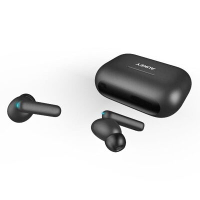 Aukey EP-M1 Tai nghe true wireless chống nước IPX4 - THÔNG SỐ KỸ THUẬT <ul> <li>Màu sắc: Đen, Trắng</li> <li>Kết nối: Bluetooth 5.0</li> <li>Kích thước trình điều khiển: 1 x 10 mm / 0,3"</li> <li>Độ nhạy của loa: 101dB ± 3dB</li> <li>Dải tần: 20 Hz - 20 kHz</li> <li>Trở kháng: 32 ôm</li> <li>Loại micrô: Micrô MEMS</li> <li>Độ nhạy của micrô: -42dB ± 3dB</li> <li>Dải tần của micrô: 100 Hz - 10 kH</li> <li>Thời gian sạc lên tới: 2,5 giờ.</li> <li>Thời lượng: tối đa 30 giờ (có hộp đựng)</li> </ul> Tai nghe Fullbox bao gồm : <ul> <li>1 x Tai nghe không dây AUKEY EP-M1</li> <li>1 x Hộp sạc</li> <li>Ba cặp khuyên tai (S / M / L)</li> <li>1 x Cáp USB-C</li> <li>1 x Hướng dẫn sử dụng</li> <li>1 x Hướng dẫn Bắt đầu Nhanh</li> </ul>