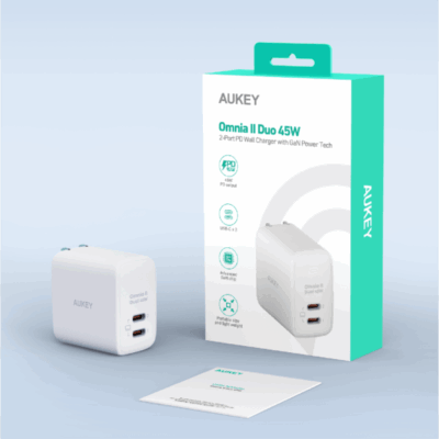 Aukey PA-B4T Củ sạc nhanh 2 cổng, chấu gập PD 45W - • Model : PA-B4T • Màu sắc : Đen, Trắng • Công nghệ : Power Delivery 3.0 FAST CHARGE , GaN Chip , PPS , QC 3.0 • PD 3.0 Protocol Chip • Bảo vệ quá nhiệt • Bảo vệ quá dòng • Bảo vệ quá áp • Bảo vệ ngắn mạch • Chống sét • Tương thích với chuẩn sạc nhanh Apple và Samsung • Tự điều chỉnh dòng điện để tối ưu hoá công suất ttrong quá trình sạc • Nguồn vào : 100-240V ~ 50/60HZ 1.3A • Nguồn ra : 5V/3A , 9V/3A , 12V/3A , 15V/3A , 20V/2.25A ( 45W ) – PPS : 3.3-16V 3A – C1 / C2 : 45W – C1 + C2 : 20W + 25W – C2 + C1 : 25W + 20W • Công suất tối đa : 45W • Kích thước : 52 x 30 x 52mm • Trọng lượng : 111g • Bảo hành chính hãng 18 tháng • Hộp sản phẩm gồm : Sạc nhanh AUKEY PA – B4T , hướng dẫn sử dụng