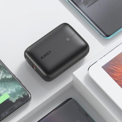 Aukey PB-N83S Pin dự phòng 10.000mAh - <ul> <li>Model: PB-N83S</li> <li>Dung lượng: 10000mAh / 37Wh</li> <li>Công nghệ: Power Delivery 3.0, Quick Charge 3.0, SCP</li> <li>USB-C Input (PD3.0): DC 5V 2.4A / 9V 2A / 12V 1.5A</li> <li>USB-C Output (PD3.0): DC 5V 2.4A / 9V 2.22A / 12V 1.67A USB-A Output: (QC3.0) DC 5V 2.4A / 9V 2A / 12V 1.5A</li> <li>SCP: 4.5V 5A / 5V 4.5A</li> <li>Công suất nguồn ra: 22.5W</li> <li>Kích thước: 27.0 x 57.7 x 80.5mm</li> <li>Trọng lượng: 174g</li> <li>Bảo hành chính hãng 18 tháng</li> <li>Hộp sản phẩm gồm: Pin sạc AUKEY PB-N83S, cáp sạc USB-A to C, hướng dẫn sử dụng</li> </ul>