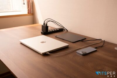 Aukey PA-B7O - Bộ Sạc đa năng du lịch Aukey Omnia II Mix 140W, 3 cổng GaN PD 3.1, tích hợp chân cắm US,UK,EU - <ul> <li class="irIKAp">Model: Aukey PA-B7O</li> <li class="irIKAp">Đầu vào: 110-240V 2A 50 / 60Hz</li> <li class="irIKAp">Đầu ra các cổng</li> <li class="irIKAp">USB-C 1 / 2: 5 ~ 11V / 4.05A (PPS), 5V / 3A, 9V / 3A, 12V / 3A, 15V / 3A, 20V / 5A, 28V / 5A (Tối đa 140W)</li> <li class="irIKAp">USB-A : 5V / 3A, 9V / 3A, 10V / 2,25A, 12V / 1,25A (Tối đa 22,5W)</li> <li class="irIKAp">USB-C1 + USB-C2: 65W + 65W (Tối đa 130W)</li> <li class="irIKAp">USB-C1 / C2 + USB-A: 100W + 22,5W (Tối đa 122,5W)</li> <li class="irIKAp">USB-C1 + USB-C2 + USB-A: 65W + 45W + 18W (Tối đa 128W)</li> <li class="irIKAp">Tổng công suất: 140W</li> <li class="irIKAp">Kích thước: 6,4 x 7,95 x 3,2cm</li> <li class="irIKAp">Trọng lượng: 268g</li> </ul>