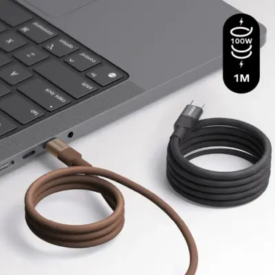 Cáp từ tính MOMAX DC52 Mag.Link USB-C sang USB-C 100W 1m - Trải nghiệm sạc thế hệ mới đầy tiện lợi với <strong>Cáp từ tính MOMAX DC52 Mag.Link USB-C sang USB-C 100W 1m</strong>. Công nghệ từ tính Mag.Link độc đáo cho phép kết nối và ngắt kết nối nhanh chóng, bảo vệ cổng sạc thiết bị khỏi hư hại. Sợi cáp <strong>MOMAX DC52</strong> hỗ trợ công suất sạc siêu nhanh lên đến 100W, lý tưởng để nạp năng lượng cho laptop, máy tính bảng và điện thoại một cách hiệu quả. Sợi cáp USB-C sang USB-C dài 1m bền bỉ và tiện dụng. An toàn, hiệu quả và cực kỳ phong cách, <strong>MOMAX DC52</strong> là phụ kiện không thể thiếu cho cuộc sống hiện đại. Nâng cấp trải nghiệm sạc của bạn với <strong>MOMAX DC52</strong> ngay hôm nay!