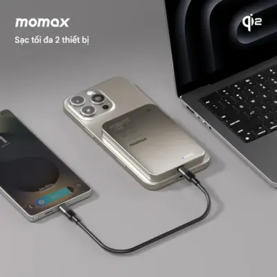Pin dự phòng không dây từ tính MOMAX IP129Q2 Power Q.Pass Qi2 5000mAh - Nâng tầm trải nghiệm sạc không dây với <strong>Pin dự phòng không dây từ tính MOMAX IP129Q2 Power Q.Pass Qi2 5000mAh</strong>. Sở hữu chuẩn sạc không dây Qi2 mới nhất, pin hỗ trợ sạc nhanh 15W cho iPhone (tương thích MagSafe) cùng khả năng căn chỉnh từ tính hoàn hảo. Dung lượng 5000mAh nhỏ gọn, lý tưởng để mang theo mọi nơi, cung cấp năng lượng tức thời. Công nghệ Power Pass cho phép sạc đồng thời pin và thiết bị. <strong>MOMAX IP129Q2 Power Q.Pass Qi2 5000mAh</strong> là giải pháp sạc tiện lợi, nhanh chóng và đáng tin cậy, là bạn đồng hành không thể thiếu cho cuộc sống di động hiện đại.