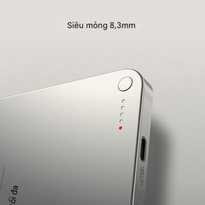 Pin Dự Phòng Không Dây Từ Tính MOMAX IP116 Q.Mag X 5000mAh - Gen 2 - Nâng tầm trải nghiệm sạc di động của bạn với <strong>Pin dự phòng không dây từ tính MOMAX IP116 Q.Mag X 5000mAh - Gen 2</strong>. Đây là giải pháp sạc tối ưu, kết hợp công nghệ sạc không dây MagSafe mạnh mẽ với khả năng gắn kết từ tính chắc chắn. Với dung lượng 5000mAh, <strong>MOMAX IP116 Q.Mag X 5000mAh</strong> đủ sức cung cấp năng lượng bổ sung cho thiết bị của bạn suốt cả ngày. Thiết kế siêu mỏng, nhẹ nhàng, cùng chất liệu cao cấp mang đến cảm giác cầm nắm thoải mái và dễ dàng mang theo. Sản phẩm tương thích hoàn hảo với các dòng iPhone hỗ trợ MagSafe và nhiều thiết bị sạc không dây khác.
