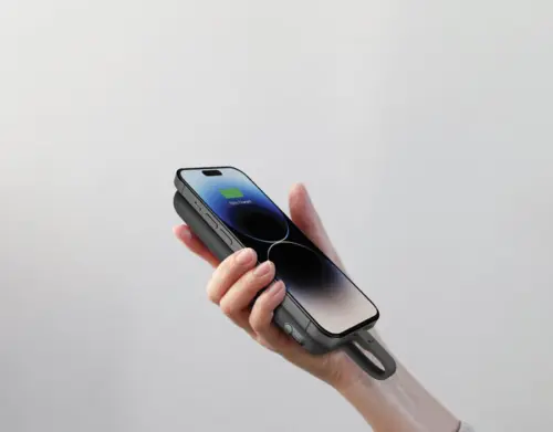 Pin dự phòng MOMAX IP118MFI iPower PD3 kèm cáp Lightning 10000mAh - Hình ảnh 5