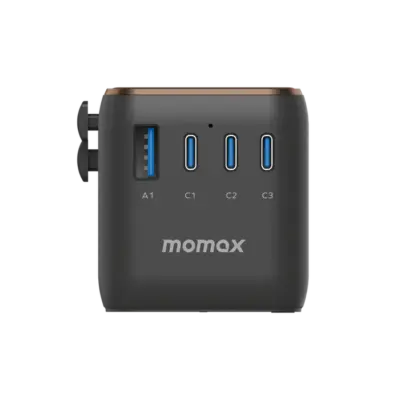 Bộ sạc du lịch đa năng MOMAX UA17 GaN 4 cổng 1-World Universal 170W + Cáp USB-C tương thích hơn 200 quốc gia - Giải phóng bạn khỏi mọi lo lắng về sạc khi du lịch quốc tế với <strong>Bộ sạc du lịch đa năng MOMAX UA17 GaN 4 cổng 1-World Universal 170W + Cáp USB-C</strong>. Tương thích hơn 200 quốc gia với các chân cắm tích hợp, bộ sạc <strong>MOMAX UA17</strong> mang đến tổng công suất sạc lên tới 170W mạnh mẽ. Công nghệ GaN tiên tiến giúp thiết bị nhỏ gọn đáng ngạc nhiên dù có 4 cổng sạc (USB-C PD & USB-A QC). Kèm theo cáp USB-C tiện lợi. <strong>MOMAX UA17</strong> là giải pháp năng lượng "tất cả trong một", đáng tin cậy cho mọi chuyến đi, đảm bảo thiết bị của bạn luôn sẵn sàng hoạt động ở bất kỳ đâu trên thế giới.
