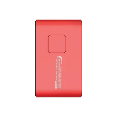 Bộ sạc du lịch đa năng MOMAX UA18 GaN 3 cổng 1-World+ có cáp USB-C tích hợp 70W - Phiên bản giới hạn - Giải phóng bạn khỏi mọi lo lắng về sạc khi du lịch quốc tế với <strong>Bộ sạc du lịch đa năng MOMAX UA18 GaN 3 cổng 1-World+ có cáp USB-C tích hợp 70W - Phiên bản giới hạn</strong>. Tương thích hơn 200 quốc gia với các chân cắm tích hợp, bộ sạc <strong>MOMAX UA18</strong> mang đến tổng công suất sạc lên tới 70W mạnh mẽ. Công nghệ GaN tiên tiến giúp thiết bị nhỏ gọn đáng ngạc nhiên dù có 3 cổng sạc (USB-C PD & USB-A QC) và cáp tích hợp. Kèm theo cáp USB-C tiện lợi. <strong>MOMAX UA18</strong> là giải pháp năng lượng "tất cả trong một", đáng tin cậy cho mọi chuyến đi, đảm bảo thiết bị của bạn luôn sẵn sàng hoạt động ở bất kỳ đâu trên thế giới với phong cách độc đáo của phiên bản giới hạn.
