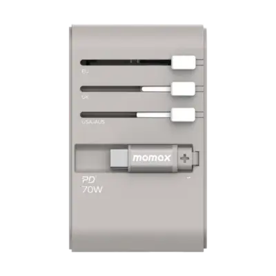 Bộ sạc du lịch MOMAX UA18UK GaN 3 cổng 1-World+ có cáp USB-C tích hợp 70W - Giải phóng bạn khỏi mọi lo lắng về sạc khi du lịch quốc tế với <strong>Bộ sạc du lịch đa năng MOMAX UA18UK GaN 3 cổng 1-World+ có cáp USB-C tích hợp 70W tương thích hơn 200 quốc gia</strong>. Tương thích hơn 200 quốc gia với các chân cắm tích hợp, bộ sạc <strong>MOMAX UA18UK</strong> mang đến tổng công suất sạc lên tới 70W mạnh mẽ nhờ công nghệ GaN. Với 3 cổng sạc (2 USB-C PD & 1 USB-A QC) và đặc biệt là cáp USB-C tích hợp sẵn, bạn có thể nạp năng lượng cho mọi thiết bị cùng lúc mà không cần mang theo dây rời. <strong>MOMAX UA18UK</strong> là giải pháp năng lượng "tất cả trong một", đáng tin cậy cho mọi chuyến đi, giữ thiết bị của bạn luôn sẵn sàng hoạt động ở bất kỳ đâu trên thế giới.