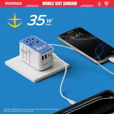 Bộ sạc du lịch MOMAX UA21UKG 4 cổng 1-World+ Flow có cáp USB-C tích hợp 35W - Phiên bản giới hạn - Khám phá thế giới không lo hết pin với <strong>Bộ sạc du lịch đa năng MOMAX UA21UKG 4 cổng 1-World+ Flow có cáp USB-C tích hợp 35W - Phiên bản giới hạn</strong>. Tích hợp sẵn các loại chân cắm cho hơn 200 quốc gia, bộ sạc <strong>MOMAX UA21UKG</strong> mang đến tổng công suất 35W đáng tin cậy. Với 4 cổng sạc (2 USB-C & 2 USB-A) và đặc biệt là cáp USB-C tích hợp sẵn tiện lợi, bạn có thể nạp năng lượng đồng thời cho mọi thiết bị mà không cần mang theo dây rời. Thiết kế nhỏ gọn, an toàn và vẻ ngoài độc đáo của phiên bản giới hạn. <strong>MOMAX UA21UKG</strong> là giải pháp năng lượng "tất cả trong một", đáng tin cậy cho mọi hành trình của bạn.