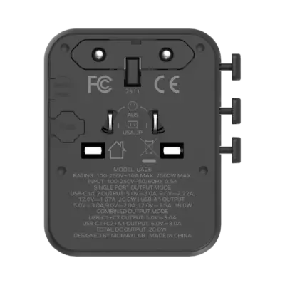 Bộ sạc du lịch MOMAX UA26 GaN 3 cổng 1-World² 20W với AC kép - Giải phóng bạn khỏi mọi lo lắng về sạc khi du lịch quốc tế với <strong>Bộ sạc du lịch đa năng MOMAX UA26 GaN 3 cổng 1-World² 20W với AC kép</strong>. Tương thích hơn 200 quốc gia với các chân cắm tích hợp thông minh, bộ sạc <strong>MOMAX UA26</strong> mang đến tổng công suất sạc lên tới 20W đáng tin cậy nhờ công nghệ GaN. Với 3 cổng sạc USB (USB-C PD & USB-A QC) và đặc biệt là khả năng cấp nguồn AC kép độc đáo, bạn có thể nạp năng lượng cho mọi thiết bị cùng lúc, kể cả những thiết bị sử dụng phích cắm truyền thống. Nhỏ gọn, an toàn và cực kỳ đa năng. <strong>MOMAX UA26</strong> là giải pháp năng lượng "tất cả trong một", đáng tin cậy cho mọi chuyến đi.