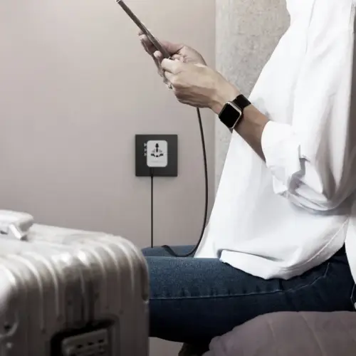 Bộ sạc du lịch MOMAX UA27 mini GaN 5 cổng 1-World² 35W với AC kép - Hình ảnh 4
