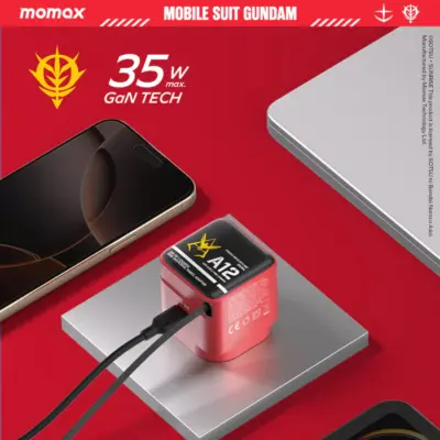 Bộ sạc MOMAX UM72UKGD GaN 1-Charge+ 1 cổng có cáp USB-C tích hợp 35W - Phiên bản giới hạn - Sạc nhanh, tiện lợi và phong cách với <strong>Bộ sạc MOMAX UM72UKGD GaN 1-Charge+ 1 cổng có cáp USB-C tích hợp 35W - Phiên bản giới hạn</strong>. Công nghệ GaN giúp bộ sạc <strong>MOMAX UM72UKGD</strong> cực kỳ nhỏ gọn dù mang công suất 35W mạnh mẽ. Với 1 cổng USB-C PD/QC và đặc biệt là cáp USB-C tích hợp sẵn tiện lợi, bạn có thể nạp năng lượng cho điện thoại, máy tính bảng và laptop mỏng nhẹ mà không cần mang theo dây rời. An toàn, hiệu quả và vẻ ngoài độc đáo của phiên bản giới hạn. <strong>MOMAX UM72UKGD</strong> là người bạn đồng hành năng lượng lý tưởng cho cuộc sống di động.