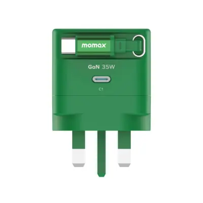 Bộ sạc MOMAX UM72UK GaN 1-Charge+ 1 cổng có cáp USB-C tích hợp 35W - Đơn giản hóa việc sạc pin cho mọi thiết bị USB-C của bạn với <strong>Bộ sạc MOMAX UM72UK GaN 1-Charge+ 1 cổng có cáp USB-C tích hợp 35W</strong>. Công suất sạc nhanh 35W Power Delivery mạnh mẽ nhờ công nghệ GaN tiên tiến, đủ sức nạp năng lượng cho cả laptop mỏng nhẹ, máy tính bảng và smartphone. Đặc biệt, cáp USB-C được tích hợp sẵn ngay trên thân bộ sạc – giải pháp "tất cả trong một" cực kỳ tiện lợi, không lo quên cáp. Chân cắm UK (3 chấu) tích hợp, an toàn và đáng tin cậy. <strong>MOMAX UM72UK</strong> là người bạn đồng hành lý tưởng cho bàn làm việc và di chuyển.