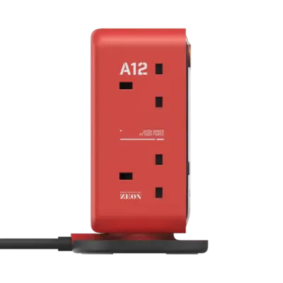 Bộ sạc MOMAX US21UKGD Charge Work Flow 6-Outlet GaN Power Tower 35W có cổng USB - Phiên bản giới hạn - Đơn giản hóa bàn làm việc và thêm phong cách với <strong>Bộ sạc MOMAX US21UKGD Charge Work Flow 6-Outlet GaN Power Tower 35W có cổng USB - Phiên bản giới hạn</strong>. Thiết kế Power Tower độc đáo với 6 ổ cắm AC và các cổng USB tiện lợi (tổng 35W), sạc gọn gàng nhiều thiết bị cùng lúc. Công nghệ GaN giúp thiết bị này nhỏ gọn đáng ngạc nhiên. Phiên bản giới hạn mang vẻ ngoài độc đáo, thể hiện cá tính. <strong>MOMAX US21UKGD</strong> là trạm năng lượng hoàn hảo cho không gian làm việc hiện đại và cá tính, giải quyết mọi vấn đề về dây cáp và ổ cắm rườm rà.