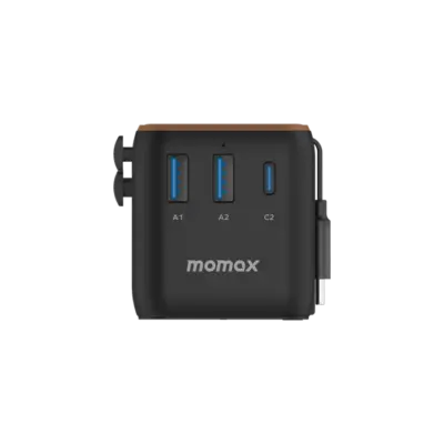 Bộ sạc du lịch MOMAX UA20UK 3 cổng 1-World+ Cáp USB-C tích hợp 25W - Giải phóng bạn khỏi mọi lo lắng về sạc khi du lịch quốc tế với <strong>Bộ sạc du lịch đa năng MOMAX UA20UK GaN 3 cổng 1-World+ có cáp USB-C tích hợp 25W tương thích hơn 200 quốc gia</strong>. Tương thích hơn 200 quốc gia với các chân cắm tích hợp thông minh, bộ sạc <strong>MOMAX UA20UK</strong> mang đến tổng công suất sạc 25W đáng tin cậy nhờ công nghệ GaN. Với 3 cổng sạc (2 USB-C & 1 USB-A) và đặc biệt là cáp USB-C tích hợp sẵn, bạn có thể nạp năng lượng cho nhiều thiết bị cùng lúc mà không cần mang theo dây rời. Nhỏ gọn, an toàn và cực kỳ đa năng. <strong>MOMAX UA20UK</strong> là giải pháp năng lượng "tất cả trong một", đáng tin cậy cho mọi chuyến đi.
