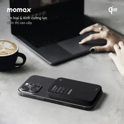 Pin dự phòng không dây từ tính MOMAX IP129Q2 Power Q.Pass Qi2 5000mAh - Nâng tầm trải nghiệm sạc không dây với <strong>Pin dự phòng không dây từ tính MOMAX IP129Q2 Power Q.Pass Qi2 5000mAh</strong>. Sở hữu chuẩn sạc không dây Qi2 mới nhất, pin hỗ trợ sạc nhanh 15W cho iPhone (tương thích MagSafe) cùng khả năng căn chỉnh từ tính hoàn hảo. Dung lượng 5000mAh nhỏ gọn, lý tưởng để mang theo mọi nơi, cung cấp năng lượng tức thời. Công nghệ Power Pass cho phép sạc đồng thời pin và thiết bị. <strong>MOMAX IP129Q2 Power Q.Pass Qi2 5000mAh</strong> là giải pháp sạc tiện lợi, nhanh chóng và đáng tin cậy, là bạn đồng hành không thể thiếu cho cuộc sống di động hiện đại.
