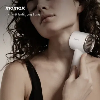 Quạt làm mát di động MOMAX IF15 Ultra Freeze Icy - Tận hưởng cảm giác mát lạnh cực độ ở bất cứ đâu với <strong>Quạt làm mát di động MOMAX IF15</strong> Ultra Freeze Icy. Kết hợp luồng gió mạnh mẽ và công nghệ làm lạnh Icy tiên tiến, <strong>MOMAX IF15</strong> mang đến hơi lạnh sâu, giúp hạ nhiệt cơ thể tức thì trong những ngày nắng nóng. Thiết kế di động, dễ dàng mang theo, lý tưởng cho không gian cá nhân, bàn làm việc, hay khi di chuyển. Pin bền bỉ, sạc tiện lợi, hoạt động êm ái (tùy chế độ). <strong>Quạt làm mát MOMAX IF15</strong> là giải pháp chống nóng hiệu quả, mang lại sự sảng khoái và thoải mái cho bạn trong mùa hè.