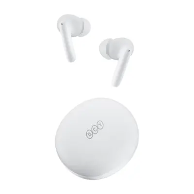 Tai Nghe Gaming Baseus GoPlay 1+ Max - Âm Thanh Vòm 7.1, Không Dây Độ Trễ Thấp, Micro Khử Ồn, Đa Nền Tảng - Thống trị mọi đấu trường ảo với tai nghe gaming không dây <strong>Baseus GoPlay 1+ Max</strong>. Được thiết kế cho game thủ chuyên nghiệp, tai nghe mang đến trải nghiệm âm thanh vòm 7.1 đỉnh cao, giúp bạn xác định chính xác vị trí kẻ địch. Công nghệ kết nối không dây 2.4GHz đảm bảo độ trễ siêu thấp, loại bỏ hoàn toàn hiện tượng lag âm thanh. Micro khử ồn có thể tháo rời giúp giao tiếp với đồng đội luôn rõ ràng, rành mạch. Đệm tai thoáng khí và thiết kế siêu nhẹ cho phép bạn chiến game hàng giờ liền mà vẫn thoải mái. Tương thích đa nền tảng PC, PS5, Switch, <strong>Baseus GoPlay 1+ Max</strong> là vũ khí tối thượng giúp bạn đến gần hơn với chiến thắng.