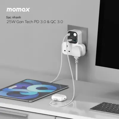 Dây nguồn mở rộng MOMAX US17UKW hình chữ T Charge Work Flow có 2 ổ cắm, 2 cổng USB-A và 2 cổng USB-C - Trải nghiệm giải pháp năng lượng độc đáo và mạnh mẽ cho không gian làm việc của bạn với <strong>Dây nguồn mở rộng MOMAX US17UKW</strong> Charge Flow. Thiết kế hình chữ T sáng tạo, tiết kiệm không gian, tích hợp 2 ổ cắm chuẩn UK cùng 4 cổng sạc USB (2x USB-A, 2x USB-C) công suất cao, cho phép bạn cấp nguồn và sạc đồng thời nhiều loại thiết bị, từ laptop đến điện thoại, máy tính bảng, tai nghe... <strong>MOMAX US17UKW</strong> không chỉ mang đến sự tiện lợi mà còn tích hợp các lớp bảo vệ an toàn hàng đầu. Sở hữu ngay <strong>Dây nguồn mở rộng MOMAX US17UKW</strong> để biến không gian làm việc của bạn trở nên hiệu quả và phong cách hơn.