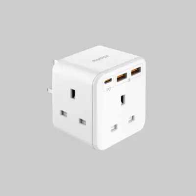 Ổ cắm mở rộng MOMAX US8UK OnePlug 3 Oulet 20W - Giải quyết vấn đề thiếu ổ cắm và sạc chậm với <strong>Ổ cắm mở rộng MOMAX US8UK</strong> OnePlug 3 Outlet 20W. Thiết kế nhỏ gọn tích hợp 3 ổ cắm chuẩn UK và các cổng sạc USB với tổng công suất 20W (hỗ trợ sạc nhanh). <strong>MOMAX US8UK</strong> cho phép bạn cấp nguồn cho nhiều thiết bị cùng lúc một cách an toàn và hiệu quả. Dù ở nhà, văn phòng hay khi đi du lịch đến các quốc gia sử dụng ổ cắm UK, <strong>MOMAX US8UK</strong> là phụ kiện tiện lợi không thể thiếu. Tích hợp các tính năng bảo vệ an toàn, mang lại sự an tâm khi sử dụng.
