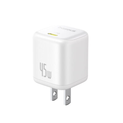 Sạc nhanh hiệu Baseus PicoGo GaN 1C 45W US - Trải nghiệm sức mạnh sạc nhanh đáng kinh ngạc trong một thiết kế nhỏ bé đến không ngờ với <strong>Baseus PicoGo GaN 1C 45W</strong>. Tích hợp công nghệ GaN tiên tiến, củ sạc này mang đến công suất 45W mạnh mẽ, có khả năng sạc nhanh cho cả MacBook Air, iPad và hỗ trợ sạc siêu nhanh 2.0 (PPS) cho các dòng điện thoại Samsung cao cấp. Với kích thước "Pico" siêu nhỏ gọn, nằm trọn trong lòng bàn tay, đây là người bạn đồng hành lý tưởng cho những người yêu thích sự tối giản và thường xuyên di chuyển. Hãy đơn giản hóa cuộc sống của bạn và giải phóng không gian với <strong>Baseus PicoGo GaN 1C 45W</strong>.