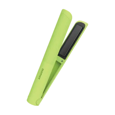 Máy duỗi tóc không dây MOMAX HL17 mini 1-Care Styler - Tạo kiểu tóc thẳng mượt, hoàn hảo mọi lúc mọi nơi với <strong>Máy duỗi tóc không dây MOMAX HL17</strong> mini 1-Care Styler. Thiết kế không dây siêu nhỏ gọn và nhẹ, <strong>MOMAX HL17</strong> lý tưởng để mang theo khi đi làm, đi du lịch hoặc cho những lần chỉnh sửa nhanh. Công nghệ làm nóng tiên tiến (thường là gốm) giúp làm nóng nhanh và bảo vệ tóc. Pin sạc tích hợp cung cấp đủ năng lượng cho các lần tạo kiểu. An toàn, tiện dụng và hiệu quả, <strong>Máy duỗi tóc không dây MOMAX HL17</strong> là phụ kiện làm đẹp không thể thiếu của bạn.