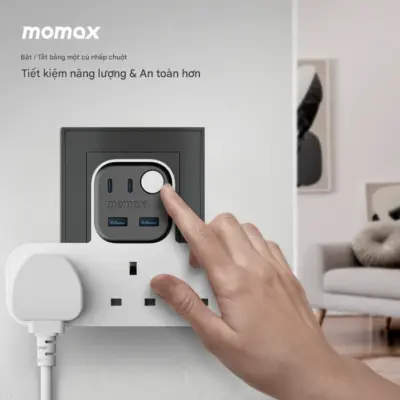 Dây nguồn mở rộng MOMAX UA11UK hình chữ T Charge Work Flow có 3 ổ cắm, 2 cổng USB-A và 2 cổng USB-C - Nâng cấp không gian làm việc và giải trí của bạn với <strong>Dây nguồn mở rộng MOMAX UA11UK</strong> 1-Charge Work Flow - phiên bản giới hạn. Thiết kế hình chữ T độc đáo, tiết kiệm không gian, tích hợp 3 ổ cắm chuẩn UK cùng 4 cổng sạc USB (2x USB-A, 2x USB-C) công suất mạnh mẽ, cho phép bạn cấp nguồn và sạc đồng thời nhiều thiết bị, từ laptop đến điện thoại, máy tính bảng. <strong>MOMAX UA11UK</strong> không chỉ tiện lợi mà còn tích hợp các lớp bảo vệ an toàn tiên tiến. Sở hữu ngay phiên bản giới hạn <strong>MOMAX UA11UK</strong> để trải nghiệm sự tiện ích, hiệu quả và phong cách.