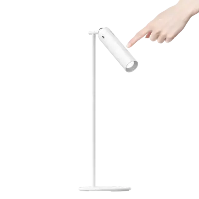 Đèn Led di động MOMAX QL12W SnapLux - Cung cấp ánh sáng linh hoạt và tiện lợi cho mọi không gian với <strong>Đèn Led di động MOMAX QL12W</strong> SnapLux. Thiết kế di động cùng khả năng gắn từ tính thông minh giúp bạn dễ dàng đặt <strong>MOMAX QL12W</strong> ở bất kỳ đâu cần ánh sáng, như tủ quần áo, ngăn kéo, dưới kệ bếp hay trên bàn làm việc. Với pin sạc tích hợp và khả năng điều chỉnh độ sáng/nhiệt độ màu (từ trắng ấm đến trắng lạnh), <strong>MOMAX QL12W</strong> là giải pháp chiếu sáng bổ sung hoàn hảo, mang đến sự tiện lợi tối đa. Dễ dàng sử dụng, tiết kiệm năng lượng. Nâng cấp không gian của bạn với <strong>Đèn Led di động MOMAX QL12W</strong> ngay hôm nay.