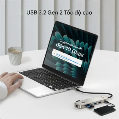 Bộ chuyển đổi đa cổng MOMAX DH19L Hub USB-C 1 liên kết 9 trong 1 - Nâng cao khả năng kết nối của laptop, máy tính bảng hay điện thoại lên một tầm cao mới với <strong>Bộ chuyển đổi đa cổng MOMAX DH19L</strong> Hub USB-C 1-Link 9 trong 1. Biến một cổng USB-C duy nhất thành 9 cổng thiết yếu, bao gồm HDMI (hỗ trợ 4K), Ethernet (RJ45), nhiều cổng USB-A tốc độ cao, USB-C PD, và khe đọc thẻ SD/MicroSD. <strong>MOMAX DH19L</strong> là trung tâm kết nối hoàn hảo cho mọi công việc, giúp bạn kết nối mạng dây ổn định, truyền dữ liệu siêu nhanh, xuất hình ảnh chất lượng cao và sạc thiết bị cùng lúc. Thiết kế kim loại sang trọng, bền bỉ. Với <strong>MOMAX DH19L</strong>, bạn sẽ có mọi kết nối cần thiết ngay trong tầm tay.