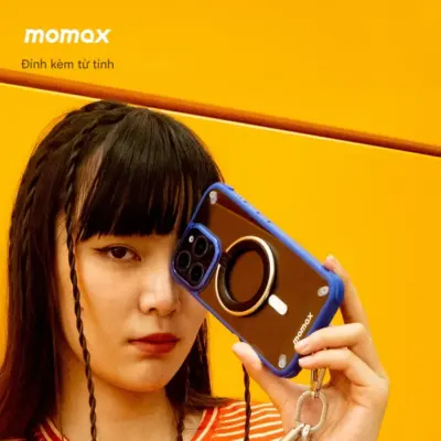 Vòng nhẫn nam châm MOMAX KH19 Hoop - Mở rộng khả năng kết nối từ tính cho smartphone của bạn với <strong>Vòng nhẫn nam châm MOMAX KH19</strong> Hoop. Thiết kế vòng nhẫn đa năng này tích hợp nam châm mạnh mẽ, cho phép bạn dễ dàng biến chiếc điện thoại (hoặc ốp lưng) không có MagSafe thành tương thích với hệ sinh thái MagSafe và các phụ kiện từ tính khác. <strong>MOMAX KH19</strong> có thể được dán trực tiếp lên điện thoại hoặc ốp lưng, mang lại kết nối chắc chắn với sạc không dây từ tính, giá đỡ ô tô, ví MagSafe... Thiết kế mỏng gọn, bền bỉ và dễ lắp đặt. Với <strong>Vòng nhẫn nam châm MOMAX KH19</strong>, bạn sẽ tận hưởng sự tiện lợi và linh hoạt từ tính một cách dễ dàng và hiệu quả.