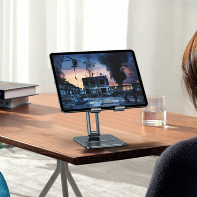 Giá Đỡ Điện Thoại/iPad Baseus Desktop Biaxial Foldable Metal Stand - Trục Kép, Gấp Gọn, Hợp Kim Nhôm Chống Mỏi Cổ - Nâng tầm không gian làm việc của bạn và bảo vệ sức khỏe với giá đỡ đa năng <strong>Baseus Desktop Biaxial Foldable Metal Stand</strong>. Được chế tác từ hợp kim nhôm nguyên khối sang trọng, sản phẩm mang lại sự vững chắc tuyệt đối cho cả điện thoại và máy tính bảng. Thiết kế trục kép (biaxial) thông minh cho phép bạn tùy chỉnh vô hạn độ cao và góc nhìn, giúp nâng màn hình ngang tầm mắt, cải thiện tư thế và chống mỏi cổ vai gáy hiệu quả. Khi không sử dụng, giá đỡ có thể gập gọn hoàn toàn, dễ dàng mang theo mọi lúc mọi nơi. Hãy đầu tư vào sự thoải mái và chuyên nghiệp với <strong>Baseus Desktop Biaxial Foldable Metal Stand</strong>.