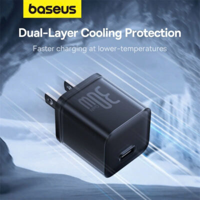 Sạc nhanh hiệu Baseus GaN5S 1C 30W US - Đừng để kích thước đánh lừa bạn! Củ sạc <strong>Baseus GaN5S 1C 30W US</strong> là một "gã khổng lồ" năng lượng trong một thân hình tí hon. Tích hợp công nghệ GaN5S tiên tiến nhất, sản phẩm mang đến công suất 30W mạnh mẽ, có khả năng sạc nhanh cho cả MacBook Air, iPad Pro và hỗ trợ sạc siêu nhanh cho Samsung. Với kích thước chỉ tương đương một đồng xu, đây là người bạn đồng hành lý tưởng cho những chuyến đi, giúp tiết kiệm không gian mà không hy sinh hiệu suất. An toàn, mạnh mẽ và siêu di động, <strong>Baseus GaN5S 1C 30W US</strong> là giải pháp sạc tối giản cho mọi tín đồ công nghệ.