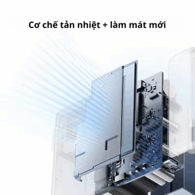 Củ sạc nhanh Cuktech 120W GaN Charger (AD1003) - Giải phóng không gian ổ cắm và đơn giản hóa cuộc sống của bạn với <strong>Cuktech 120W GaN Charger</strong> (AD1003). Nhờ công nghệ Gallium Nitride (GaN) tiên tiến, củ sạc này sở hữu công suất khủng 120W trong một thân hình nhỏ gọn đến bất ngờ, dễ dàng mang theo mọi lúc mọi nơi. Với 3 cổng sạc mạnh mẽ (2 USB-C, 1 USB-A), sản phẩm có thể sạc đồng thời cho cả laptop, điện thoại và tai nghe. Cổng USB-C cung cấp công suất PD lên đến 100W, trong khi cổng USB-A hỗ trợ sạc siêu nhanh Mi Turbo Charge 120W độc quyền. Tương thích toàn diện với mọi giao thức sạc nhanh phổ biến, <strong>Cuktech 120W GaN Charger</strong> chính là trạm sạc "tất cả trong một" duy nhất mà bạn cần.