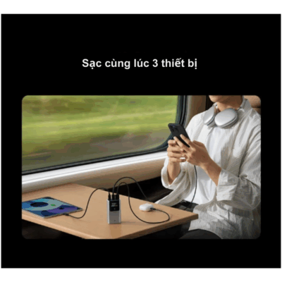 Cuktech No.10 Mini Power Bank 10.000mAh 55W (PB1055) - Đừng để kích thước đánh lừa bạn! <strong>Cuktech No.10 Mini Power Bank 10.000mAh 55W</strong> (PB1055) là "nhà vô địch" năng lượng trong phân khúc siêu nhỏ gọn. Với kích thước chỉ bằng 1/3 chiếc iPhone 15 Pro, viên pin này dễ dàng nằm gọn trong túi áo, túi quần của bạn. Dù nhỏ bé, sản phẩm sở hữu công suất đầu ra lên đến 55W, hỗ trợ sạc siêu nhanh Mi Turbo Charge cho các dòng điện thoại Xiaomi và tương thích hoàn hảo với các chuẩn PD, PPS, QC cho iPhone, Samsung và nhiều thiết bị khác. Dung lượng 10.000mAh đủ năng lượng cho cả ngày dài năng động. Được trang bị cell pin 21700 chất lượng cao và 9 lớp bảo vệ an toàn, <strong>Cuktech No.10 Mini Power Bank 10.000mAh 55W</strong> là người bạn đồng hành lý tưởng, mạnh mẽ và đáng tin cậy.