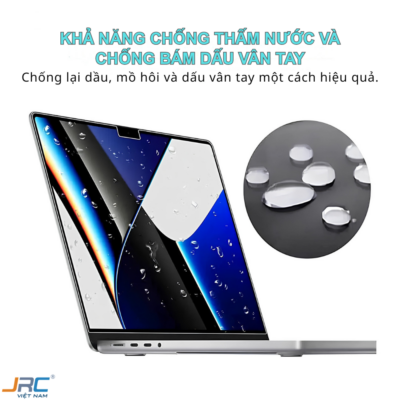 Dán Màn Hình Từ Tính Trong Suốt JRC MacBook Neo/Air/Pro (M1-M5) 13/14/16 inch – Chống Hằn Phím, Không Dùng Keo Dán Màn Hình Từ Tính Trong Suốt JRC MacBook Neo/Air/Pro (M1-M5) 13/14/16 inch – Chống Hằn Phím, Không Dùng Keo - <strong>Dán Màn Hình Từ Tính Trong Suốt JRC</strong> là phụ kiện cao cấp không thể thiếu cho người dùng MacBook Air và Pro từ chip M1 đến M5. Điểm khác biệt lớn nhất của sản phẩm chính là cơ chế hít từ tính hiện đại, hoàn toàn không sử dụng keo dán, giúp bạn tháo lắp dễ dàng trong tích tắc mà không để lại bất kỳ vết bẩn nào trên màn hình. Với độ trong suốt tuyệt đối, <strong>Dán Màn Hình Từ Tính Trong Suốt JRC</strong> bảo toàn trọn vẹn chất lượng hiển thị sắc nét của màn hình Retina. Sản phẩm không chỉ bảo vệ bề mặt màn hình khỏi trầy xước, bụi bẩn mà còn đóng vai trò quan trọng trong việc hạn chế tình trạng hằn phím lên màn hình – một lỗi phổ biến trên các dòng laptop siêu mỏng. Thiết kế siêu mỏng, tinh tế của <strong>Dán Màn Hình Từ Tính Trong Suốt JRC</strong> đảm bảo máy vẫn đóng khít hoàn toàn, mang lại sự an tâm tuyệt đối cho chiếc MacBook giá trị của bạn.