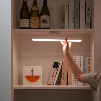 Đèn Thanh Nam Châm Kyvian Ray Base 10W 410 Lumen – Pin Khủng 3000mAh, Ánh Sáng 4000K Dịu Mắt, Hít Nam Châm Xoay Góc Tháo Rời Tiện Lợi Ray base