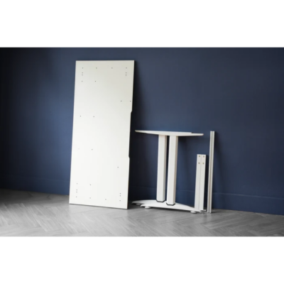 Khung Bàn Văn Phòng Hyperwork Core Desk – Thép Sơn Tĩnh Điện, Thanh Đòn Kéo Dài 103.5 - 135.5cm, Chân Tăng Chỉnh - <p class="ng-star-inserted"><strong class="ng-star-inserted"><span class="ng-star-inserted">Khung bàn văn phòng Hyperwork Core Desk</span></strong><span class="ng-star-inserted"> là giải pháp nền tảng vững chắc và thông minh hàng đầu dành cho các góc setup bàn làm việc, văn phòng hiện đại và góc gaming cá nhân. Được chế tác từ thép chịu lực dày dặn phủ lớp sơn tĩnh điện công nghệ cao, </span><strong class="ng-star-inserted"><span class="ng-star-inserted">Hyperwork Core Desk</span></strong><span class="ng-star-inserted"> sở hữu độ bền cơ học vượt bậc, chống trầy xước và chống rỉ sét tuyệt đối. Nhờ cơ chế thanh đòn ngang rút dài linh hoạt từ 103,5 cm đến 135,5 cm, khung bàn dễ dàng tương thích với nhiều kích thước mặt bàn khác nhau từ 1m2 đến 1m6. Với kết cấu ốc vít định vị chuẩn xác cho phép tháo lắp nhiều lần, chân đế tăng chỉnh ±1 cm chống khấp khểnh cùng chế độ bảo hành vàng lên tới 5 năm, </span><strong class="ng-star-inserted"><span class="ng-star-inserted">Hyperwork Core Desk</span></strong><span class="ng-star-inserted"> là sự đầu tư bền vững số một cho không gian của bạn.</span></p>