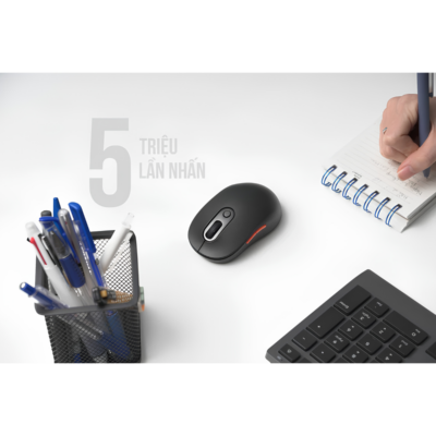 Chuột Không Dây Hyperwork Core Click – Silent Switch Siêu Êm, Kết Nối 3 Thiết Bị, Dùng Chung Receiver Với Bàn Phím Core Type Chuột Không Dây Hyperwork Core Click – Silent Switch Siêu Êm, Kết Nối 3 Thiết Bị, Dùng Chung Receiver Với Bàn Phím Core Type - <strong class="ng-star-inserted"><span class="ng-star-inserted">Chuột không dây Hyperwork Core Click</span></strong><span class="ng-star-inserted"> là dòng chuột văn phòng công thái học hoàn hảo với form cầm đối xứng nhỏ gọn và trọng lượng siêu nhẹ chỉ 65 gram, mang lại trải nghiệm cầm nắm thoải mái suốt cả ngày dài. Được trang bị switch bấm Silent Huano cao cấp siêu êm với độ bền lên tới 5 triệu lần nhấn, </span><strong class="ng-star-inserted"><span class="ng-star-inserted">Core Click</span></strong><span class="ng-star-inserted"> triệt tiêu tiếng click ồn ào để bạn hoàn toàn tập trung vào công việc. Chuột hỗ trợ 2 chế độ kết nối (Bluetooth 5.0 và 2.4G) liên kết tối đa 3 thiết bị cùng 4 mức DPI linh hoạt lên tới 3200. Đặc biệt, với viên pin bền bỉ 35 ngày làm việc và tính năng dùng chung 1 receiver với bàn phím Core Type, </span><strong class="ng-star-inserted"><span class="ng-star-inserted">Core Click</span></strong><span class="ng-star-inserted"> là mảnh ghép tối ưu cho góc setup hiện đại.</span>