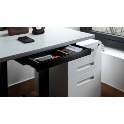 Ngăn Kéo Gắn Bàn Hyperwork DR01 – Thép Sơn Tĩnh Điện Bền Bỉ, Tải Trọng 8kg, Ray Trượt Êm Ái, Tiết Kiệm Diện Tích Bàn Ngăn Kéo Gắn Bàn Hyperwork DR01 – Thép Sơn Tĩnh Điện Bền Bỉ, Tải Trọng 8kg, Ray Trượt Êm Ái, Tiết Kiệm Diện Tích Bàn - <p class="ng-star-inserted"><strong class="ng-star-inserted"><span class="ng-star-inserted">Ngăn kéo gắn bàn Hyperwork DR01</span></strong><span class="ng-star-inserted"> là giải pháp mở rộng không gian lưu trữ thông minh, tinh gọn hàng đầu dành cho các góc setup bàn làm việc tối giản và văn phòng hiện đại. Được chế tác từ chất liệu thép chịu lực cao cấp phủ sơn tĩnh điện mịn màng, </span><strong class="ng-star-inserted"><span class="ng-star-inserted">Hyperwork DR01</span></strong><span class="ng-star-inserted"> sở hữu độ bền bỉ vượt trội, chống rỉ sét và chịu tải trọng an toàn lên tới 8 kg. Thiết kế siêu mỏng với độ dày chỉ vỏn vẹn 50,8 mm giúp ngăn kéo nép gọn gàng dưới gầm bàn mà không gây vướng víu hay cấn đầu gối khi ngồi làm việc. Với hệ thống ray trượt kéo đẩy êm ái, bộ ốc vít tặng kèm tiện lợi và khả năng tương thích hoàn hảo với mặt bàn MDF HyperWork 160 cm, </span><strong class="ng-star-inserted"><span class="ng-star-inserted">Hyperwork DR01</span></strong><span class="ng-star-inserted"> là phụ kiện setup không thể thiếu.</span></p>