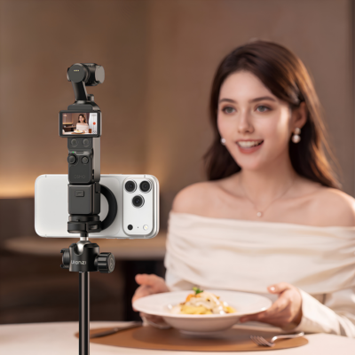 Giá Đỡ Từ Tính Có Đế Hút Chân Không Ulanzi MA39 – Đa Năng 3 Trong 1, 18 Giác Hút Chống Trượt, Xoay 360 Độ Cho Ô Tô & Nhà Bếp Giá Đỡ Từ Tính Có Đế Hút Chân Không Ulanzi MA39 – Đa Năng 3 Trong 1, 18 Giác Hút Chống Trượt, Xoay 360 Độ Cho Ô Tô & Nhà Bếp - <p class="ng-star-inserted"><strong class="ng-star-inserted"><span class="ng-star-inserted">Giá đỡ từ tính có đế hút chân không Ulanzi MA39</span></strong><span class="ng-star-inserted"> là phụ kiện giữ điện thoại thông minh All-in-One 3 trong 1 đỉnh cao, kết hợp hoàn hảo giữa đế hút chân không, giá đỡ hít từ tính MagSafe và chân đế để bàn tiện lợi. Sở hữu cụm 18 giác hút chân không siêu dính bám chặt kiên cố lên kính chắn gió ô tô, gương phòng tắm, gạch men nhà bếp cùng nam châm từ tính siêu cường hít dính mọi bề mặt kim loại, </span><strong class="ng-star-inserted"><span class="ng-star-inserted">Ulanzi MA39</span></strong><span class="ng-star-inserted"> giúp bạn cố định điện thoại rảnh tay ở bất kỳ đâu chỉ trong một giây. Thiết bị hỗ trợ xoay 360 độ, gập nghiêng 180 độ điều chỉnh góc nhìn hoàn hảo, tích hợp móc treo carabiner gập gọn bỏ túi và tương thích với mọi dòng iPhone, Android. </span><strong class="ng-star-inserted"><span class="ng-star-inserted">Ulanzi MA39</span></strong><span class="ng-star-inserted"> là sự lựa chọn số một cho cuộc sống hiện đại.</span></p>