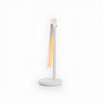 Đèn Để Bàn Hyperwork Nova – Độ Sáng 1000 Lumen, Hoàn Màu CRI 95 Ra, Chip LED RG0 Chống Cận Thị Đèn Để Bàn Hyperwork Nova – Độ Sáng 1000 Lumen, Hoàn Màu CRI 95 Ra, Chip LED RG0 Chống Cận Thị - <strong class="ng-star-inserted"><span class="ng-star-inserted">Đèn để bàn Hyperwork Nova</span></strong><span class="ng-star-inserted"> là giải pháp chiếu sáng bảo vệ thị lực toàn diện thế hệ mới dành cho học sinh, sinh viên và dân văn phòng hiện đại. Sở hữu độ sáng mạnh mẽ lên tới 1000 lumen cùng chỉ số hoàn màu vượt trội CRI ≥ 95 Ra tái tạo màu sắc chân thực chuẩn tự nhiên, </span><strong class="ng-star-inserted"><span class="ng-star-inserted">Hyperwork Nova</span></strong><span class="ng-star-inserted"> mang lại nguồn sáng chất lượng cao nhất cho mắt. Đèn ứng dụng công nghệ chip LED RG0 triệt tiêu hoàn toàn ánh sáng xanh nguy hại kết hợp tính năng Flicker Free chống chớp nháy, giúp chống mỏi mắt và ngăn ngừa cận thị hiệu quả. Với phím điều khiển cảm ứng hi-tech, 3 chế độ nhiệt độ màu, tính năng hẹn giờ tắt thông minh và khả năng gập gọn thành đèn ngủ độc đáo, </span><strong class="ng-star-inserted"><span class="ng-star-inserted">Hyperwork Nova</span></strong><span class="ng-star-inserted"> là chiếc đèn bàn hoàn hảo cho mọi lứa tuổi.</span>